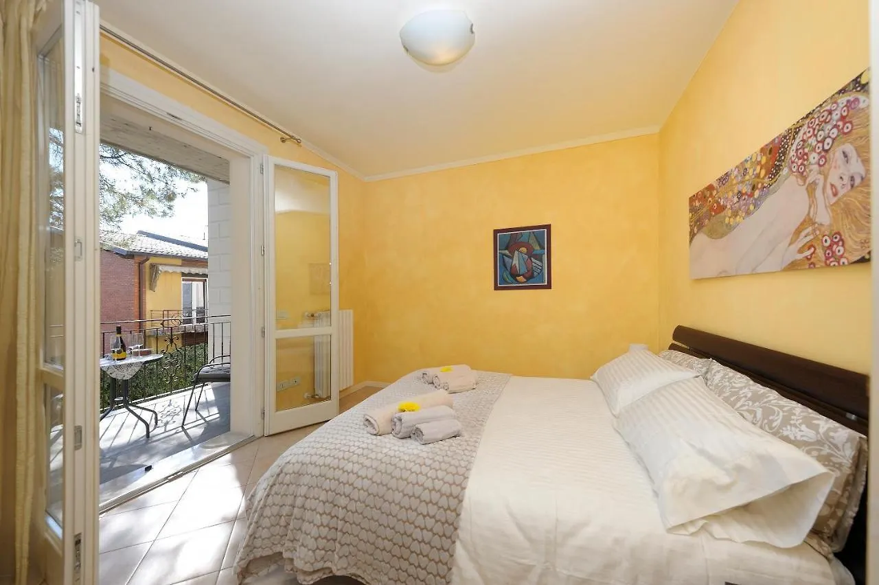 Appartamento Mimosa Centro Salo' Apartment